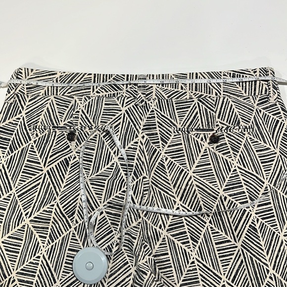 Soft Surrounding - 12, abstract beige and black cropped slacks - Picture 10 of 12